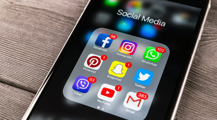 réseaux sociaux